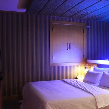 Max Hotel Теджън Екстериор снимка
