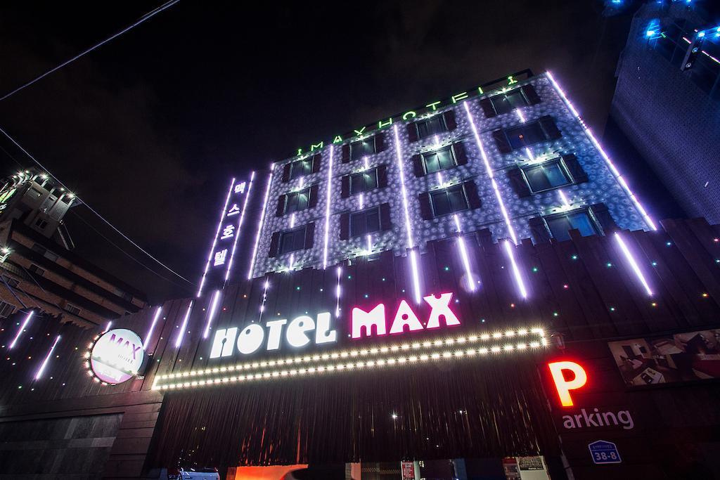 Max Hotel Теджън Екстериор снимка