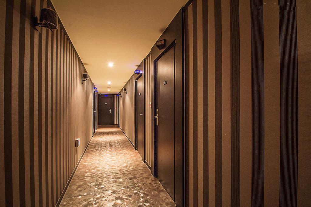 Max Hotel Теджън Екстериор снимка